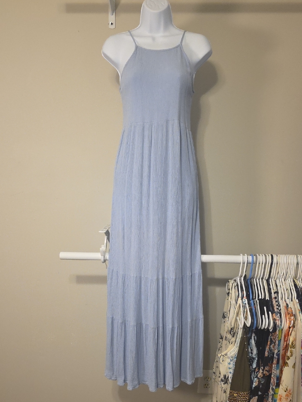 Forever 21 Summer Maxi Dress. Size Small